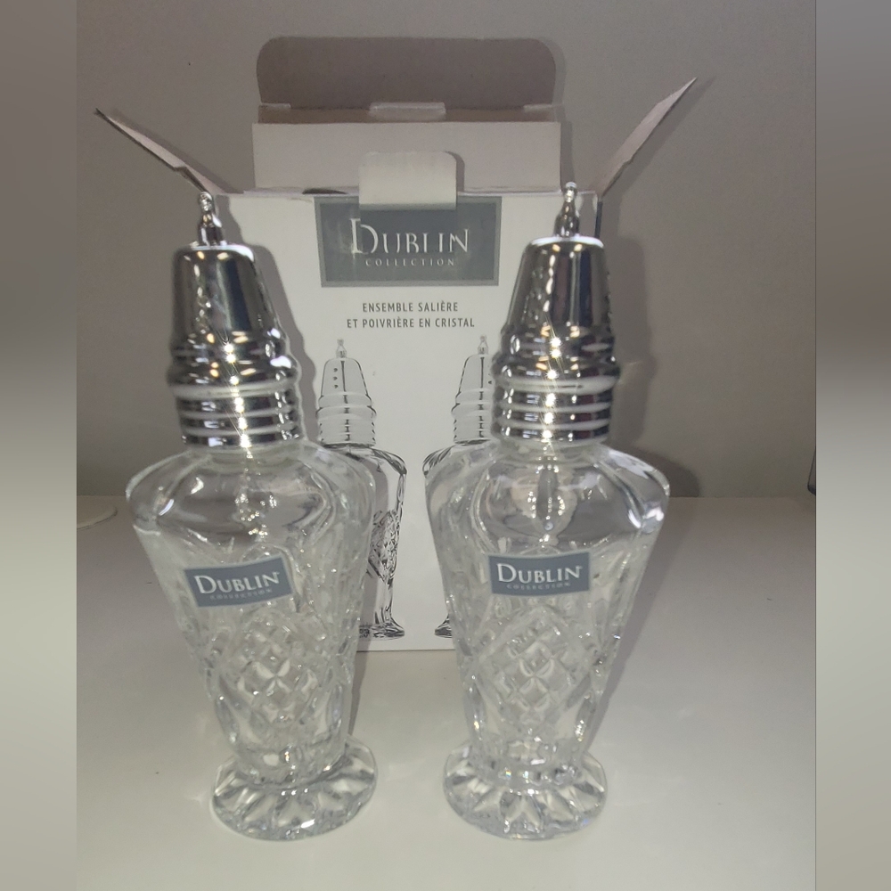 NEW Dublin Crystal salt & pepper shaker